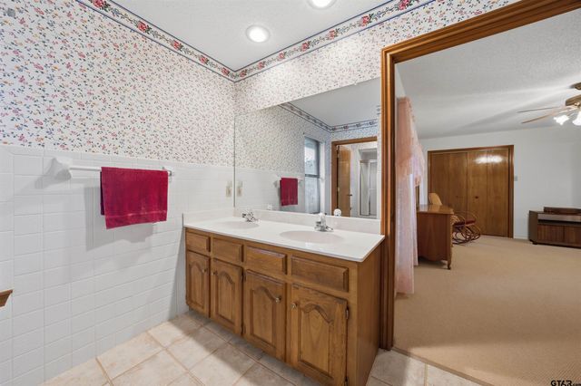 17804 CR 4235, Frankston, TX 75763