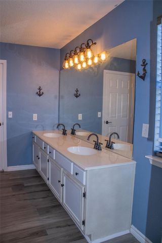 3240 Roddy Drive, Fort Worth, TX 76123