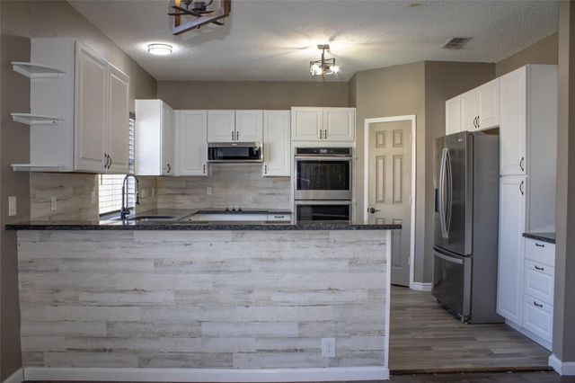 3240 Roddy Drive, Fort Worth, TX 76123