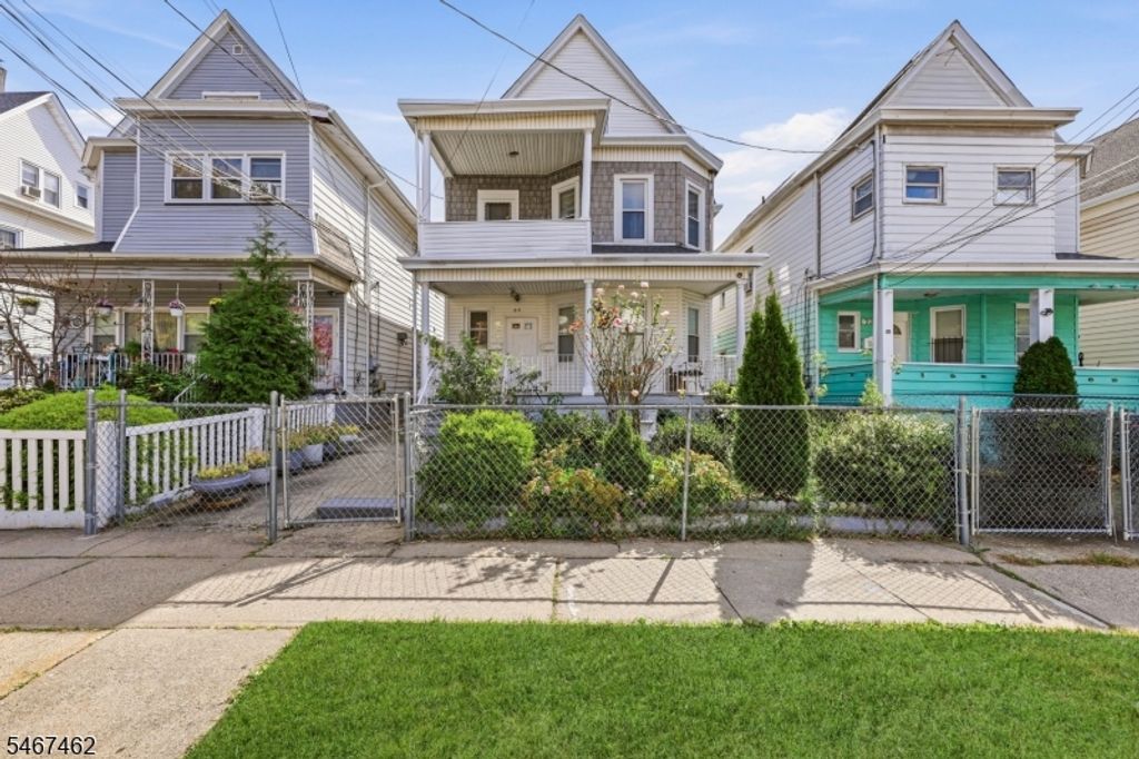 67 Summer St, Passaic City, NJ 07055 — exterior