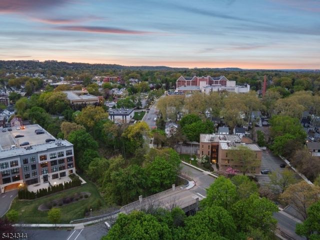 103 Highland Ave, Glen Ridge Boro Twp., NJ 07028