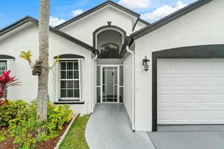 5055 Robino Circle, West Palm Beach, FL 33417