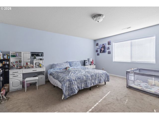 12613 Ne 49TH Way, Vancouver, WA 98682