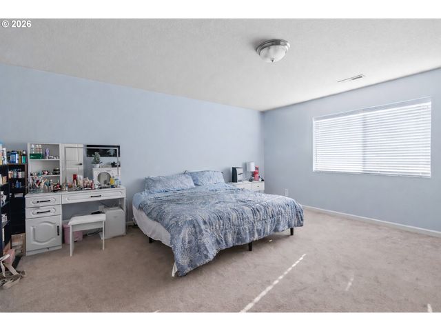 12613 Ne 49TH Way, Vancouver, WA 98682