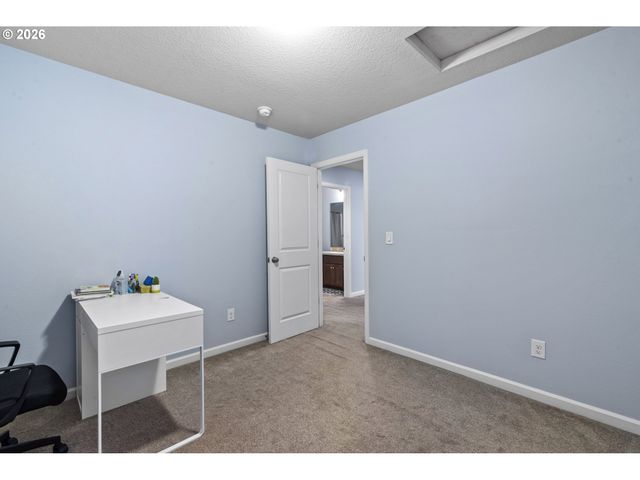 12613 Ne 49TH Way, Vancouver, WA 98682