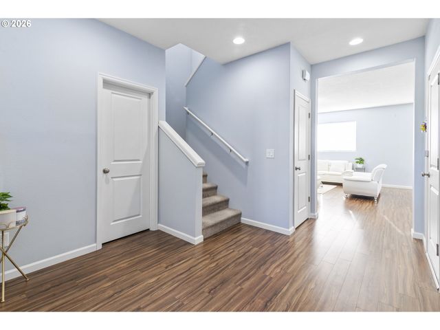 12613 Ne 49TH Way, Vancouver, WA 98682