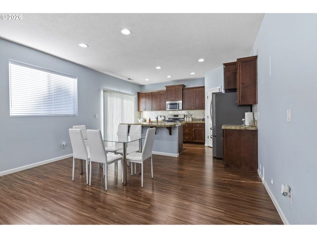 12613 Ne 49TH Way, Vancouver, WA 98682