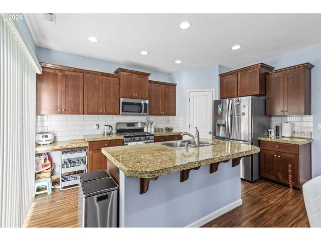 12613 Ne 49TH Way, Vancouver, WA 98682