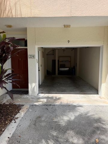 245 Murcia Drive 204, Jupiter, FL 33458