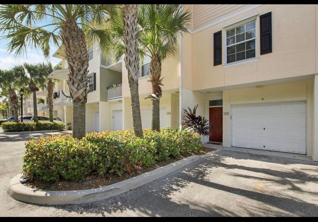 245 Murcia Drive 204, Jupiter, FL 33458