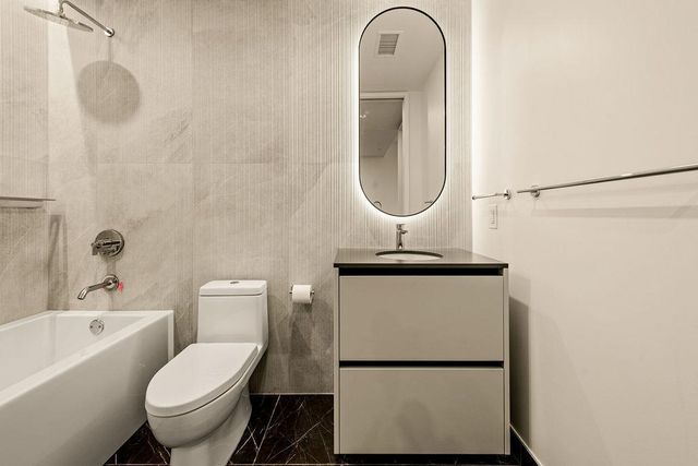 610 Davis ST 3310, Austin, TX 78701