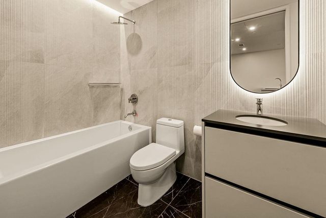 610 Davis ST 3310, Austin, TX 78701