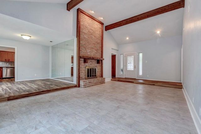 17 Wishbonebush Road, The Woodlands, TX 77380