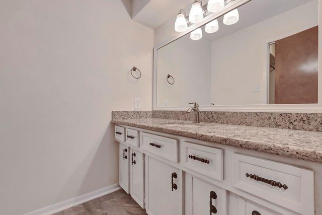 17 Wishbonebush Road, The Woodlands, TX 77380