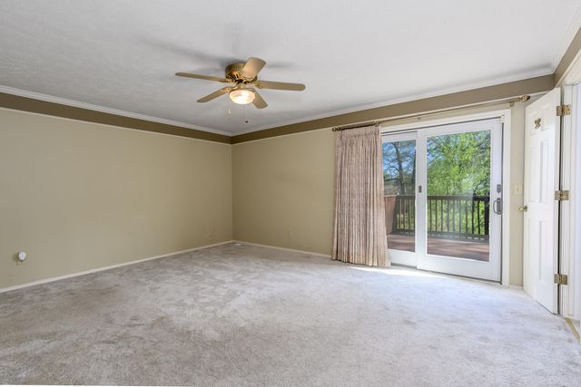 4158 E Linwood Street, Springfield, MO 65809