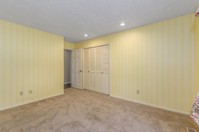 4158 E Linwood Street, Springfield, MO 65809