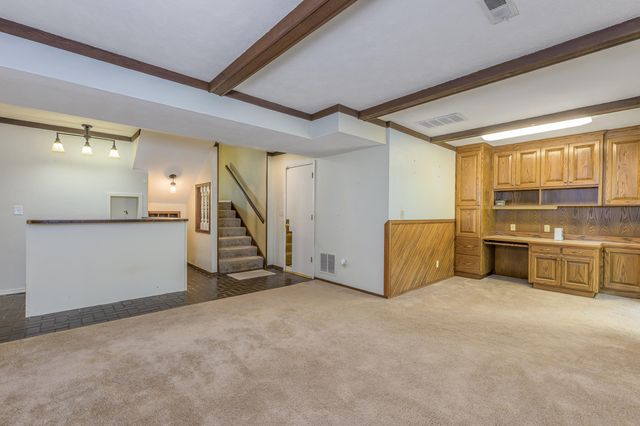 4158 E Linwood Street, Springfield, MO 65809