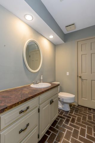 4158 E Linwood Street, Springfield, MO 65809