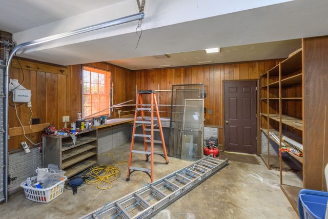 4158 E Linwood Street, Springfield, MO 65809