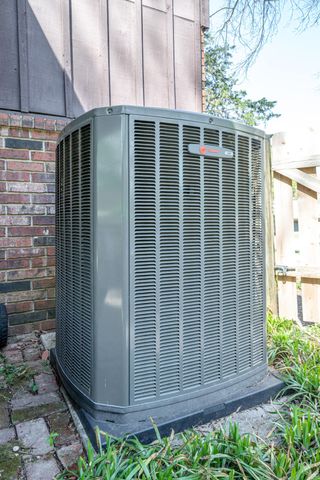 4158 E Linwood Street, Springfield, MO 65809