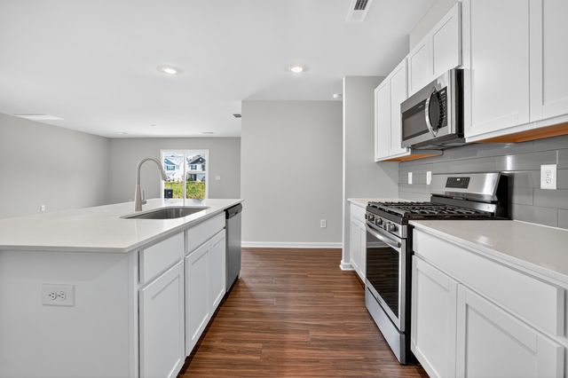 1426 Cattleman Acres Drive, Inman, SC 29349