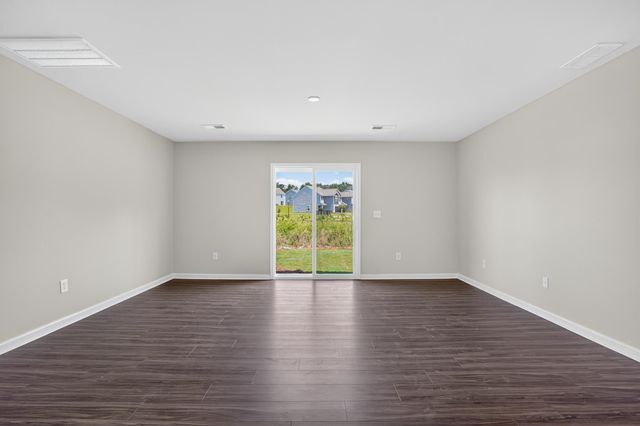1426 Cattleman Acres Drive, Inman, SC 29349