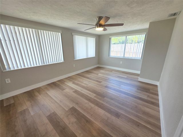 5752 LANATE AVENUE, New Port Richey, FL 34652