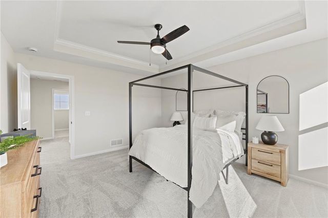 12182 S Emerald Street, Olathe, KS 66061