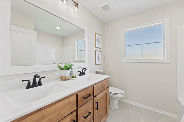 12182 S Emerald Street, Olathe, KS 66061