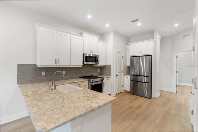 1904 MONTE CARLO DRIVE 1102, Sarasota, FL 34231