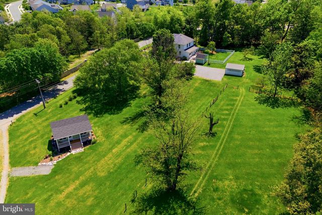 39423 IRISH CORNER RD, Lovettsville, VA 20180