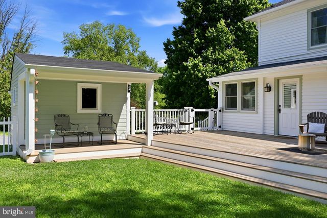 39423 IRISH CORNER RD, Lovettsville, VA 20180
