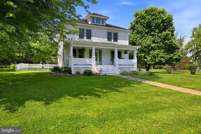 39423 IRISH CORNER RD, Lovettsville, VA 20180