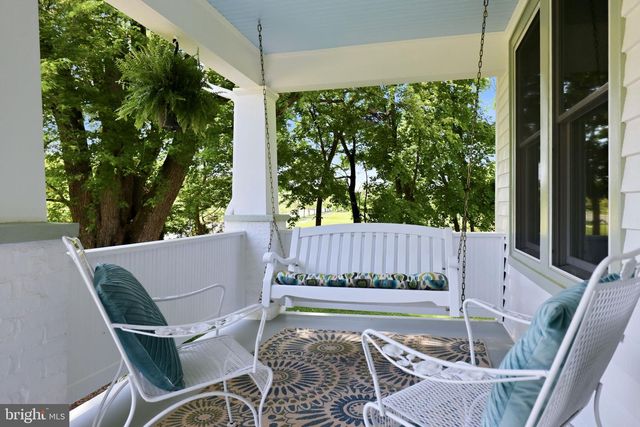 39423 IRISH CORNER RD, Lovettsville, VA 20180
