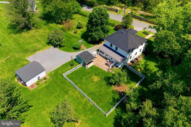 39423 IRISH CORNER RD, Lovettsville, VA 20180
