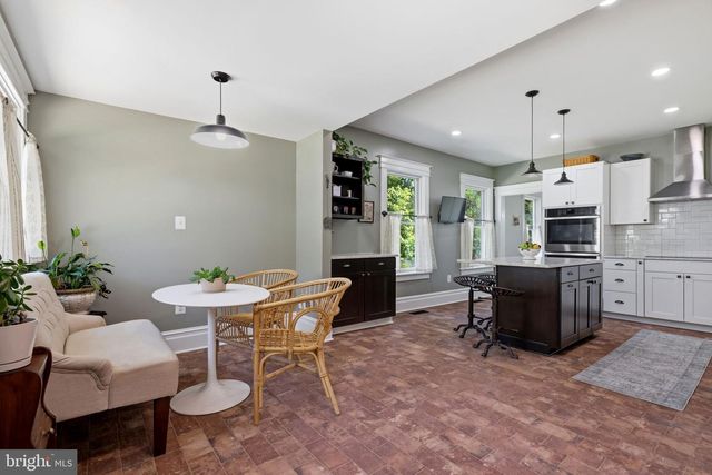 39423 IRISH CORNER RD, Lovettsville, VA 20180