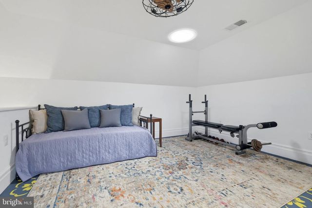 39423 IRISH CORNER RD, Lovettsville, VA 20180