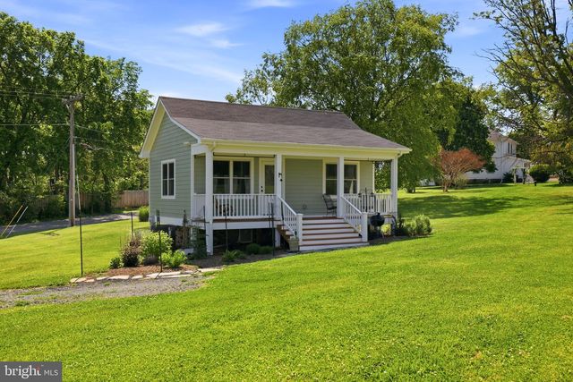 39423 IRISH CORNER RD, Lovettsville, VA 20180