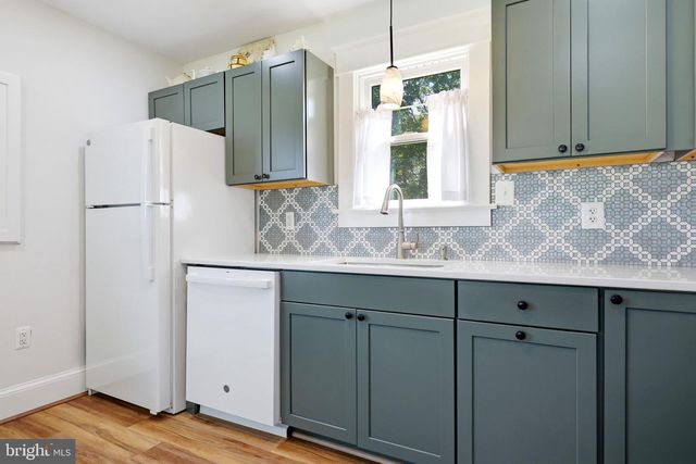 39423 IRISH CORNER RD, Lovettsville, VA 20180