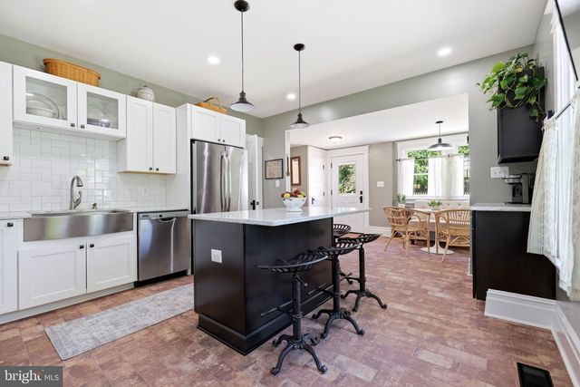 39423 IRISH CORNER RD, Lovettsville, VA 20180