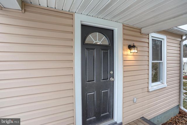 4303 CARLISLE RD, Gardners, PA 17324