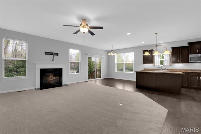 917 Summit Oaks Drive, Eureka, MO 63025