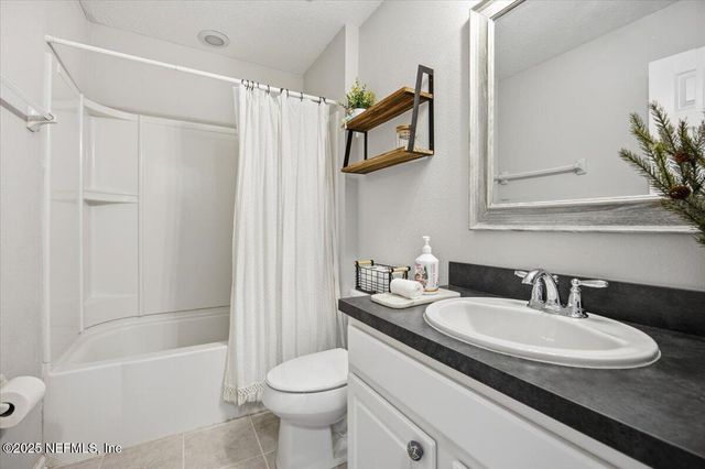 7131 EMSLEY Circle, Jacksonville, FL 32258