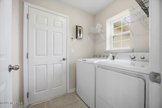 7131 EMSLEY Circle, Jacksonville, FL 32258