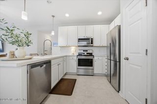 7131 EMSLEY Circle, Jacksonville, FL 32258