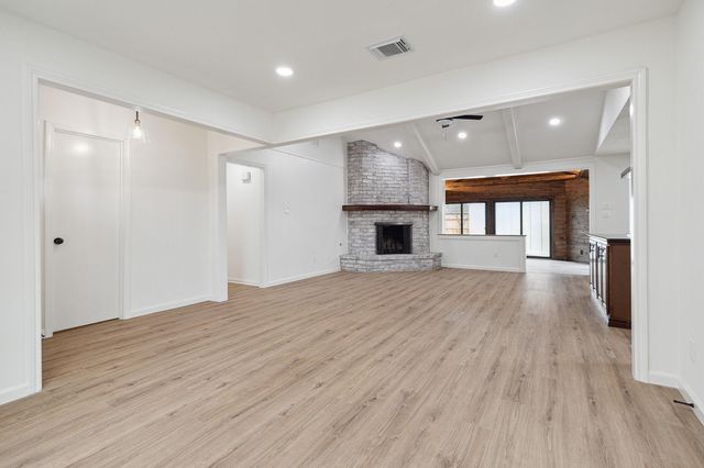 9719 Springmont Drive, Houston, TX 77080