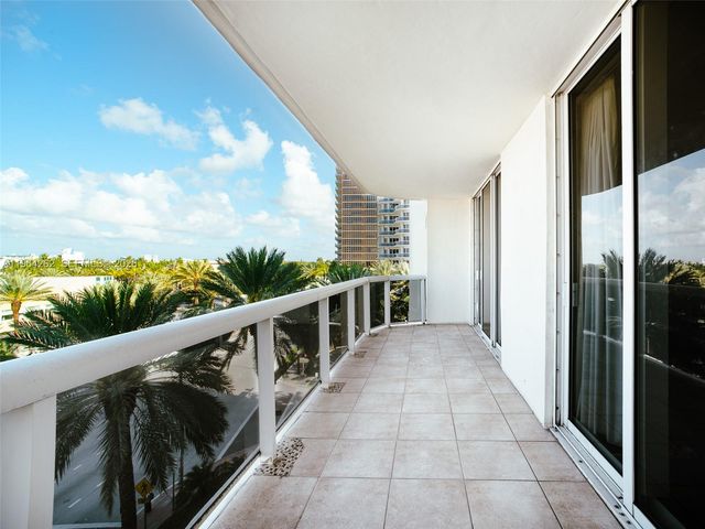 9595 Collins Ave N5-G, Surfside, FL 33154