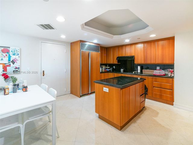 9595 Collins Ave N5-G, Surfside, FL 33154