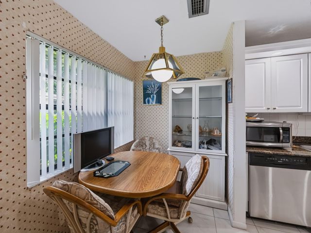 4948 Regina Court, West Palm Beach, FL 33415