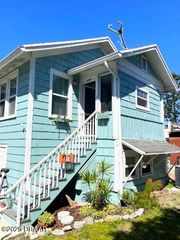 409 Poinsettia Rd Apt 2, Daytona Beach, FL 32118